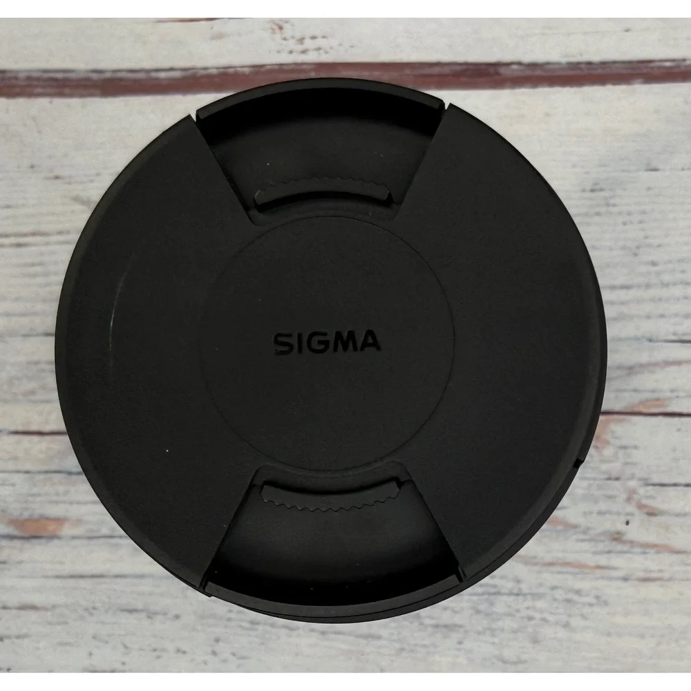 Sigma 18-35mm f/1.8 DC HSM Art Lens Canon EF Mount w/ Hood Caps & Case